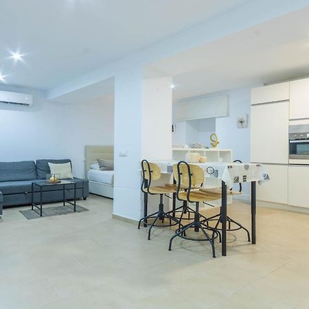 Natural Suite Sevilla Center Экстерьер фото